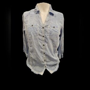 Women's Light Weight Size Large Denim Looking Long Sleeve Button Down‎ Shirt
